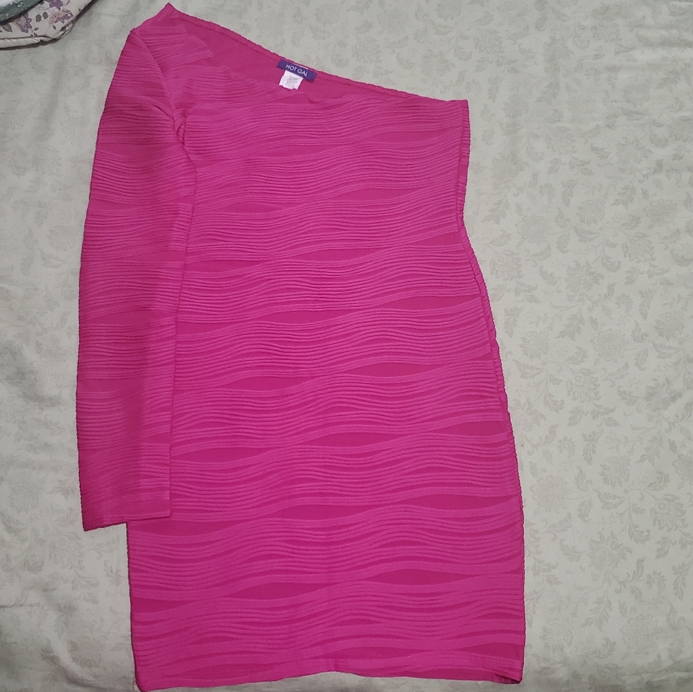 Hot Gal one sleeve/shoulder dress large